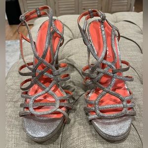 VIA SPIGA- Leather- Metallic Heels- Size 7- NEW